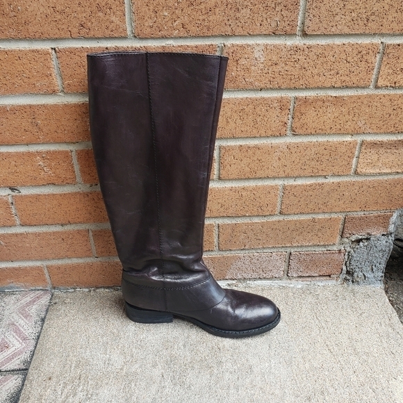 Vince Camuto Vc-Finny Boots - Picture 12 of 14